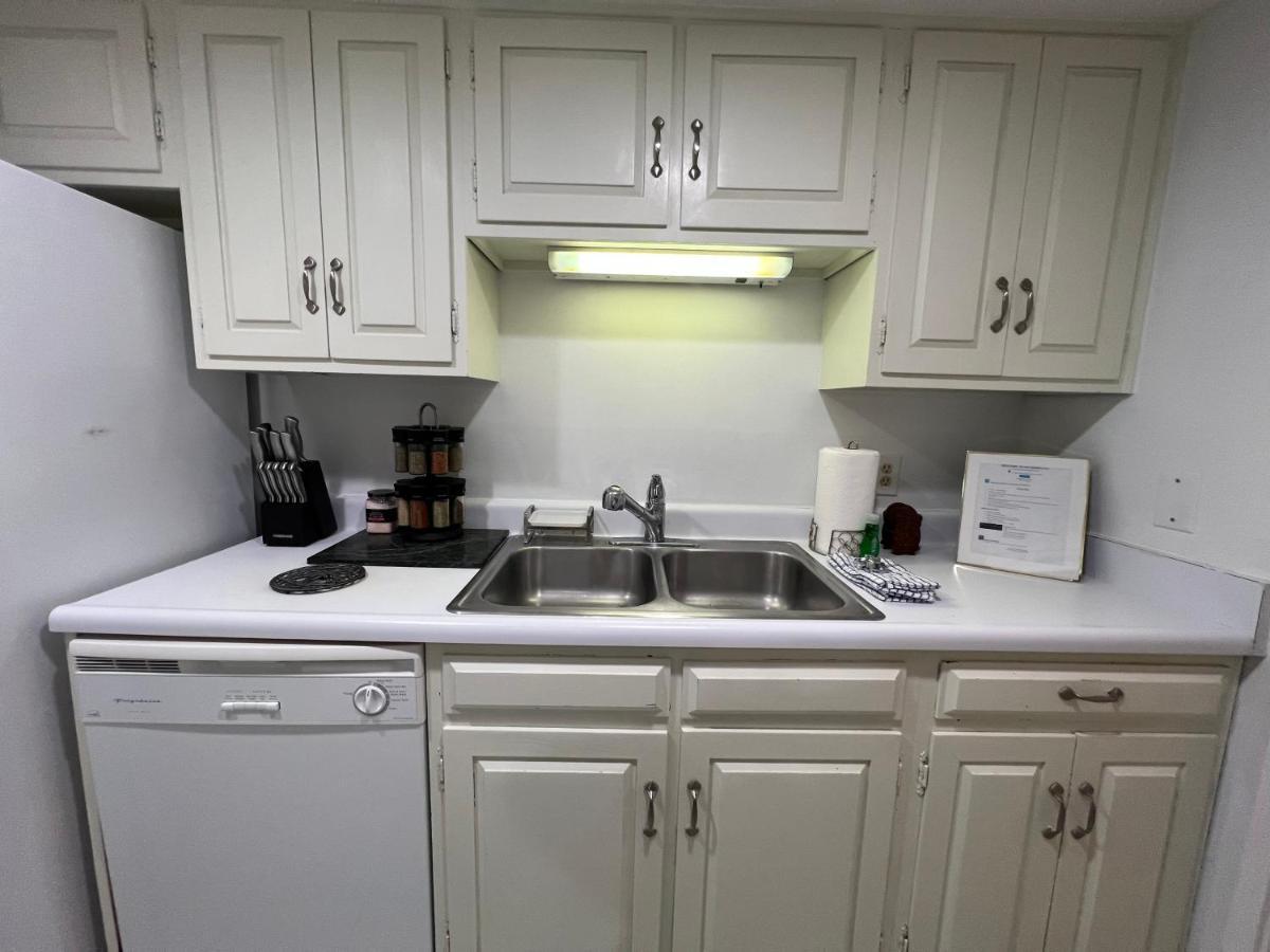 Villa Spacious, Cozy W/parking In Coligny